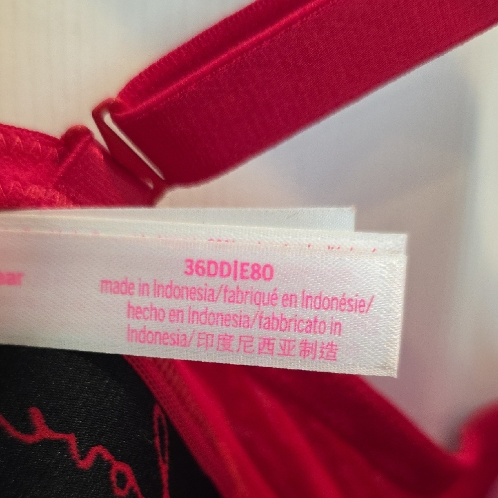 NWT Pink by Victoria's Secret Wear Everywhere Push-Up Bra in Red, Size 36DD - Picture 10 of 12